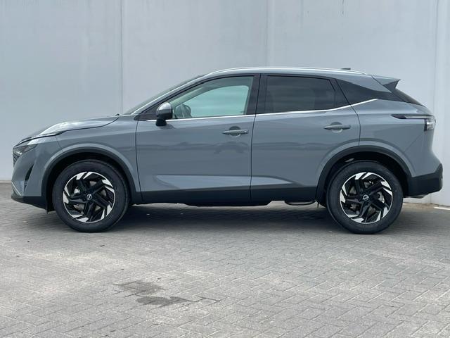 Nissan QASHQAI 1.3 MHEV N-Connecta / ¤4500,- Nissan Voorraad Voordeel / NIEUW Uit Voorraad Leverbaar! / Panoramadak / Google Maps Navigatie / Stuur- & Stoelverwarming / 360° Camera / Stuur- en Stoelverwarming voor / Voorruit Verwarming / Adaptieve Cruise Control / Clima