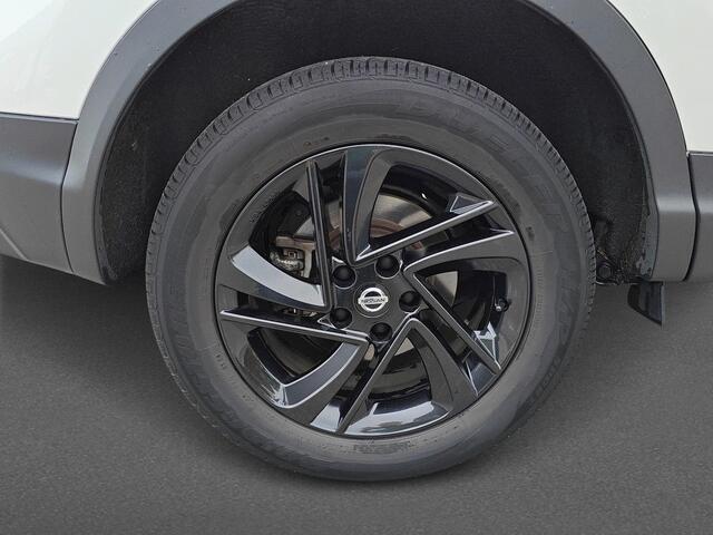 Nissan QASHQAI 1.3 DIG-T Acces Edition | Carplay | Camera