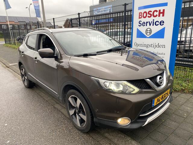 Nissan QASHQAI 1.2 DiG-T Tekna met o.a. panoramadak, stoelverwarming, leer, navigatie, trekhaak, etc.