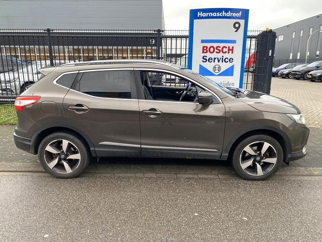 Nissan QASHQAI 1.2 DiG-T Tekna met o.a. panoramadak, stoelverwarming, leer, navigatie, trekhaak, etc.