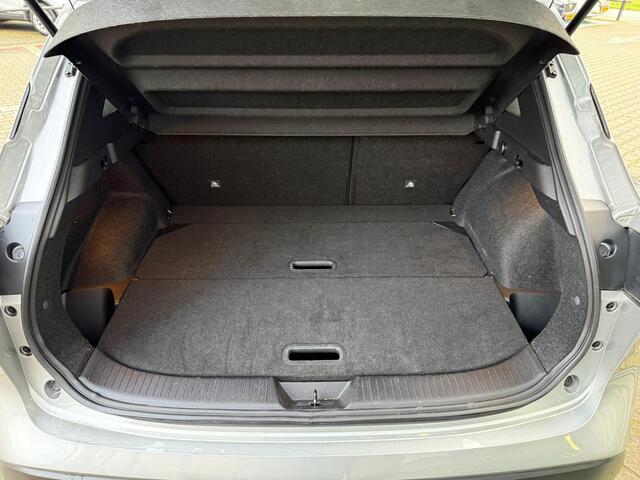 Nissan QASHQAI 1.3 MHEV Premiere Edition *Trekhaak & ACC*