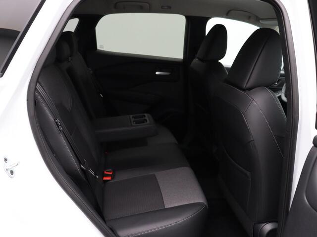 Nissan QASHQAI 158pk MHEV Xtronic N-Connecta | Stoel, Stuur en voorruitverwarming | Head-up Display | Elektrische achterklep | 1800kg Trekgewicht |