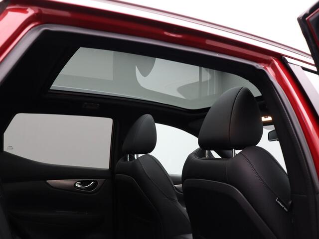 Nissan QASHQAI 1.3 DIG-T Tekna + | Lederen bekleding | Stoelverwarming | Trekhaak | Bose Audio | Apple Carplay & Android Auto |