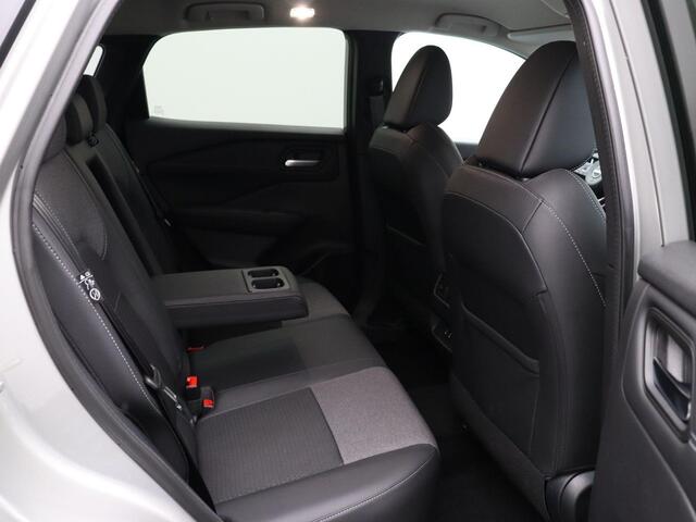 Nissan QASHQAI 158pk MHEV Xtronic N-Connecta | Headup display | 18" Velgen | Stoel, Stuur en Voorruitverwarming | Adaptieve Cruise Control | Elektrische Achterklep |