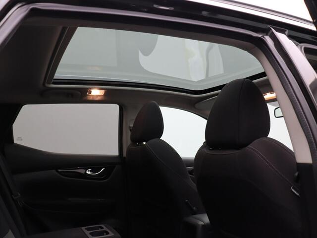 Nissan QASHQAI 140pk DIG-T N-Connecta | Panoramadak | Climate control | Navigatie | Rondomzicht camera | Apple carplay/Android auto | Led verlichting |