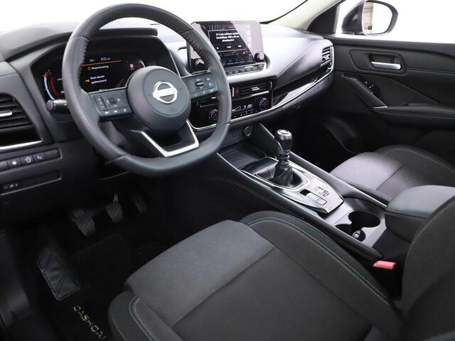 Nissan QASHQAI 1.3 MHEV Premiere Ed. Pano/Trekhaak/Winterset