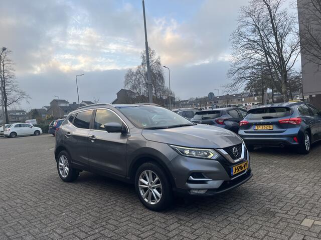 Nissan QASHQAI 1.3 DIG-T Tekna Panodak Adcruise Navi Nap