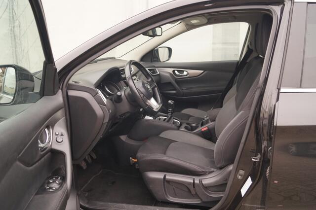 Nissan QASHQAI 1.2 N-Connecta -PANO-CAM-ECC-NAVI-TREKHAAK-