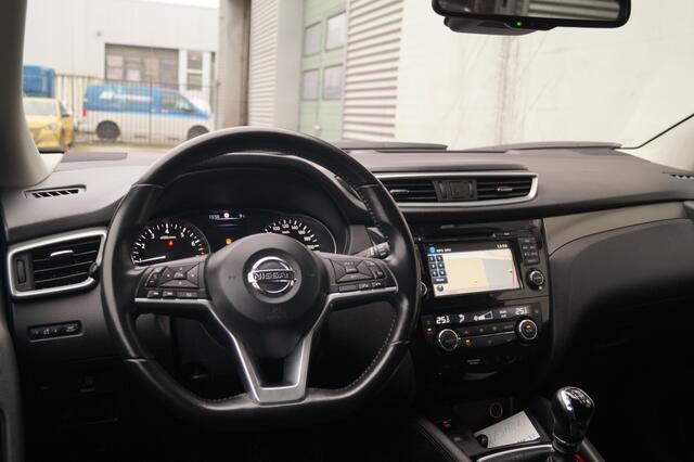 Nissan QASHQAI 1.2 N-Connecta -PANO-CAM-ECC-NAVI-TREKHAAK-
