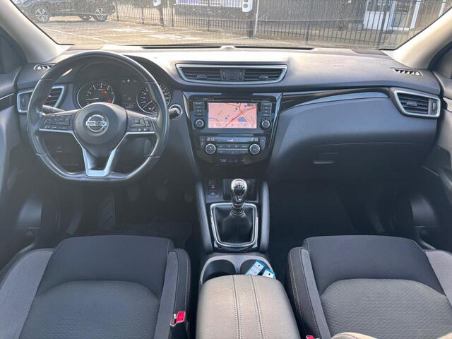 Nissan QASHQAI 1.3 DIG-T N-Connecta Design Pack