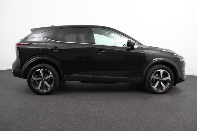 Nissan QASHQAI 1.3 DIG-T 158pk MHEV N-Connecta | Navigatie | Apple Carplay/Android Auto | 360 camera | Parkeersensoren | Adaptive Cruise Control | Stuur-en stoelverwarming | Blind Spot Assist | | Lane Assist | Ledverlichting voor | | Getinte ramen