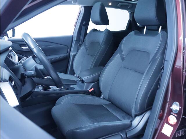 Nissan QASHQAI 1.3 MHEV Xtronic N-Connecta | Elektrisch bedienbare achterklep | Navi | Panoramadak |