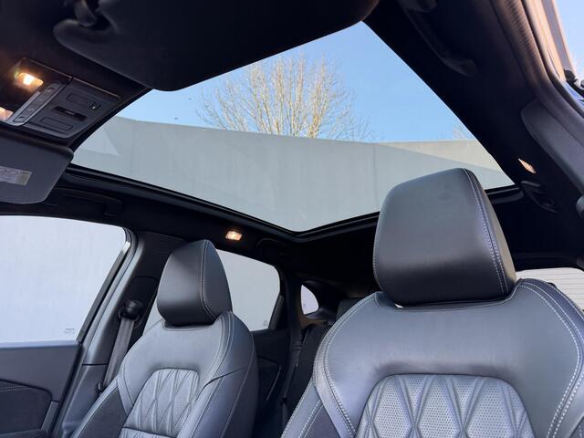 Nissan QASHQAI 1.3 MHEV Xtronic Tekna Plus / Nieuw model & Facelift / Fabrieksgarantie tot 09-2027 / Panoramadak / HUD / 360 Camera / Elektr. Stoelen met Massage / Stoel & Stuurwiel verwarming / BOSE Audio / DAB / Adaptieve Cruise / Clima / Lederen & Alcantara Bekleding