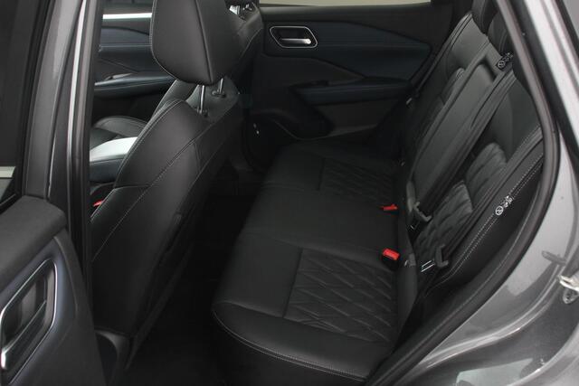 Nissan QASHQAI 1.3 MHEV DIG-T 158pk Xtronic Tekna+ | Navigatie | Apple Carplay/Android Auto | Parkeersensoren | 360 camera | Adaptive cruise control | Elektrisch panoramadak | Elektrische achterklep | Elektrische bestuurderstoel | Stoel-en stuurverwarming | Ledverlichti