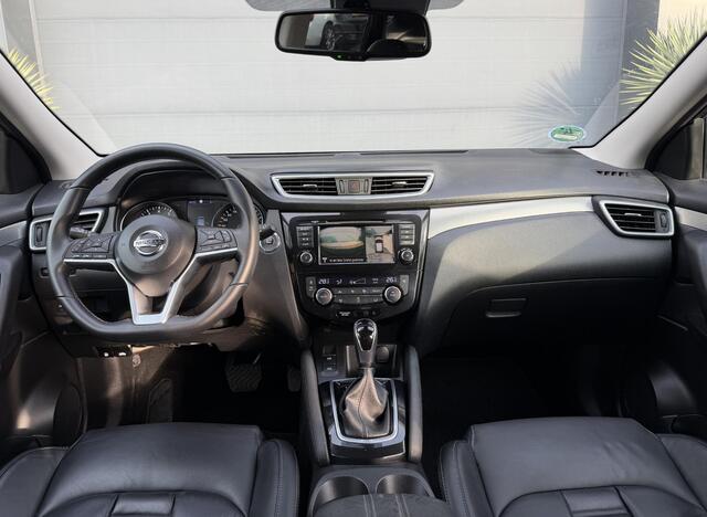Nissan QASHQAI 1.3 DIG-T Tekna + Pano/Navi/Camera