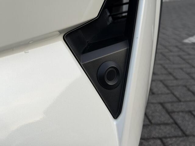 Nissan QASHQAI N-Connecta 1.3 MHEV 158PK Xtronic Automaat Navigatie, Rondomzichtcamera, Keyless, Stoel, Stuur en Voorruitverwarming, Parkeersensoren