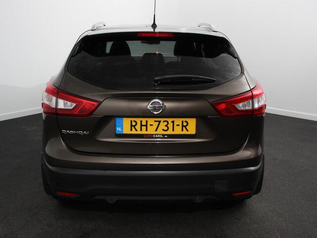 Nissan QASHQAI 1.2 Tekna Airco | Cruise control | LED | Parkeersensoren | Camera | Radio | Lichtmetalen velgen | Verwarmde voorstoelen | Panoramadak | Trekhaak