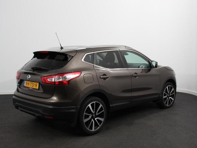 Nissan QASHQAI 1.2 Tekna Airco | Cruise control | LED | Parkeersensoren | Camera | Radio | Lichtmetalen velgen | Verwarmde voorstoelen | Panoramadak | Trekhaak