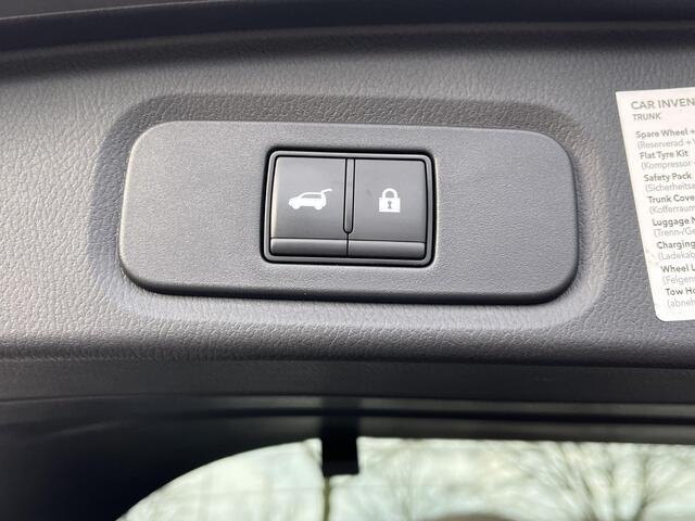 Nissan QASHQAI 1.3 MHEV Xtronic N-Connecta | FABRIEKSGARANTIE| PANO| VOORRUITVERWARMING| STOEL + STUUR VERWARMING| 360 CAMERA| DODE HOEK| HEAD-UP| ELEK. ACHTERKLEP| FABRIEKSGARANTIE| PANO| VOORRUITVERWARMING| STOEL + STUUR VERWARMING| 360 CAMERA| DODE HOEK| HEAD-UP| ELE