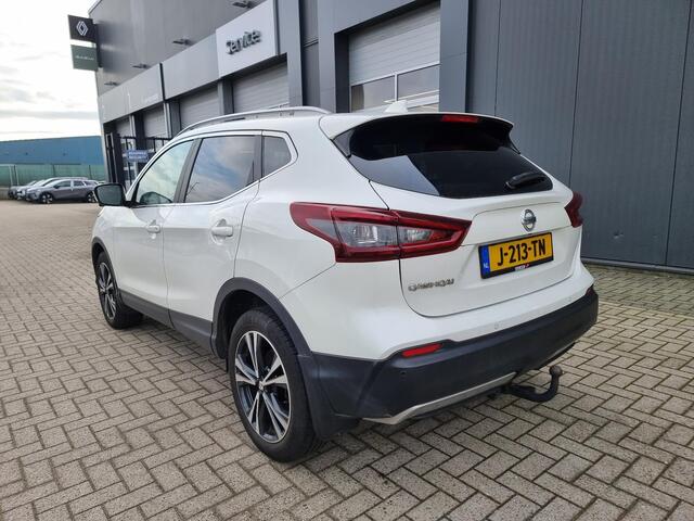 Nissan QASHQAI 1.3 DIG-T N-Connecta | Trekhaak | Navigatie | Stoelverwarming |