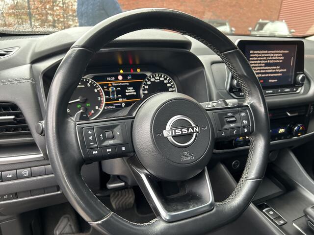 Nissan QASHQAI 1.3 MHEV Xtronic Acenta // LED // APPLE CARPLAY / ANDROID AUTO // CLIMA // CAMERA // ADAPTIVE CRUISE