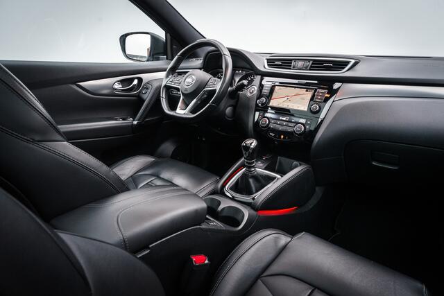 Nissan QASHQAI 1.3 141 PK DIG-T Tekna + | Leer | Panodak | Camera | Trekhaak | | Clima | Pdc | 19 INCH LMV | Stoel Verw | DAB Audio |