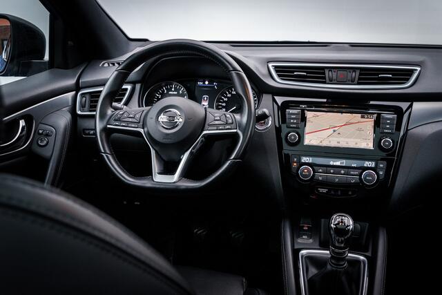 Nissan QASHQAI 1.3 141 PK DIG-T Tekna + | Leer | Panodak | Camera | Trekhaak | | Clima | Pdc | 19 INCH LMV | Stoel Verw | DAB Audio |