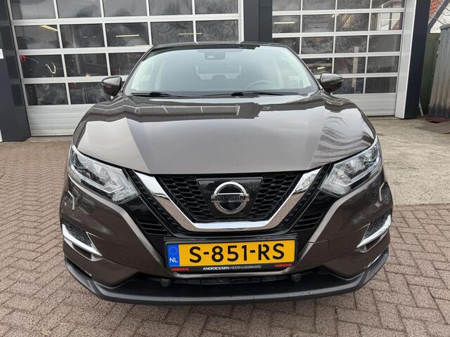 Nissan QASHQAI 1.2 N-Connecta 53.612km!!