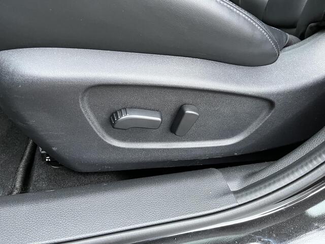 Nissan QASHQAI 1.3 DIG-T Premium Edition | Dealer Onderhouden | Panoramadak | Leder | Apple CarPlay / Android Auto | Stoelverwarming |