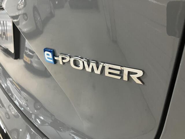 Nissan QASHQAI 1.5 e-Power Tekna Plus / ¤4500,- Nissan Voorraadvoordeel / Nieuw uit Voorraad Leverbaar / Panoramadak / Lederen Bekleding / Bose Audio / Massagestoelen / Google Maps Navigatie / Elektrische Stoelen met Geheugen / HUD / Elektrische Kofferbak /