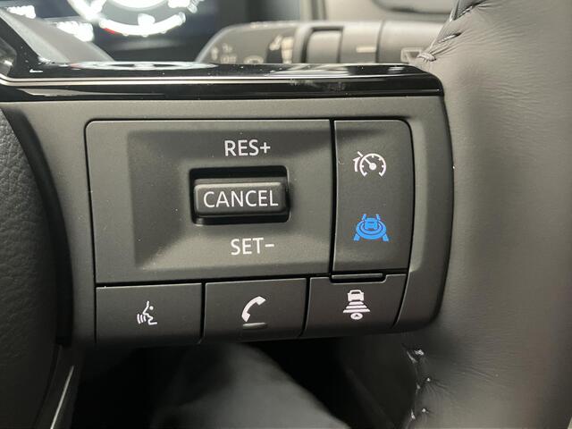 Nissan QASHQAI 1.5 e-Power Tekna Plus / ¤4500,- Nissan Voorraadvoordeel / Nieuw uit Voorraad Leverbaar / Panoramadak / Lederen Bekleding / Bose Audio / Massagestoelen / Google Maps Navigatie / Elektrische Stoelen met Geheugen / HUD / Elektrische Kofferbak /