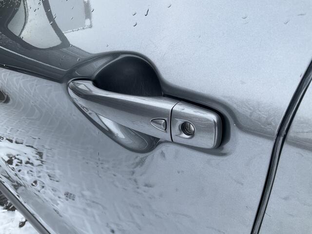 Nissan QASHQAI 1.3 DIG-T 141pk N-Connecta 360° Cam Navi Voll.Onderh. Hoge zit