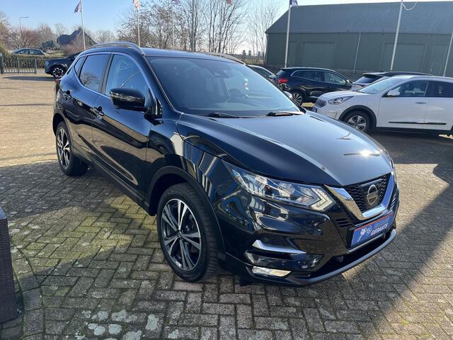 Nissan QASHQAI 1.2 N-Connecta | Panoramadak, Naviagatie, Camera, Trekhaak, Cruise controle, 18" L-M-velgen