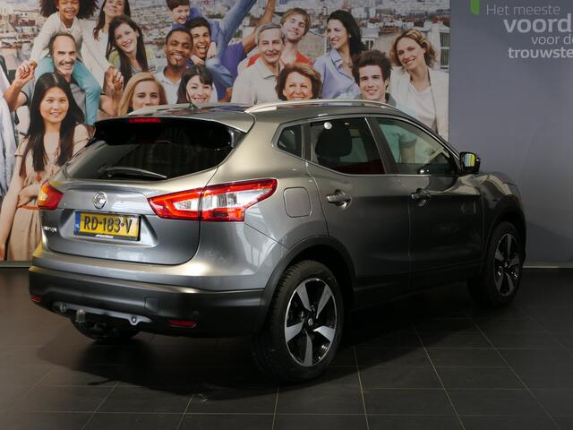 Nissan QASHQAI 1.2 N-Connecta - PANORAMADAK! - Trekhaak - Rondom camera - Navi