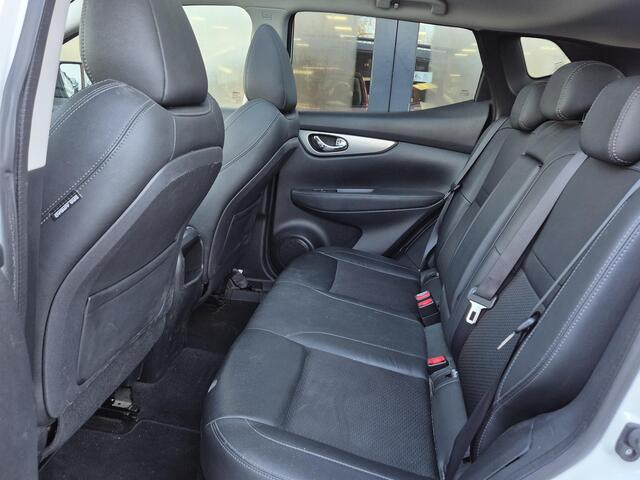 Nissan QASHQAI 1.3 DIG-T Tekna | Automaat | Trekhaak | Panoramadak |