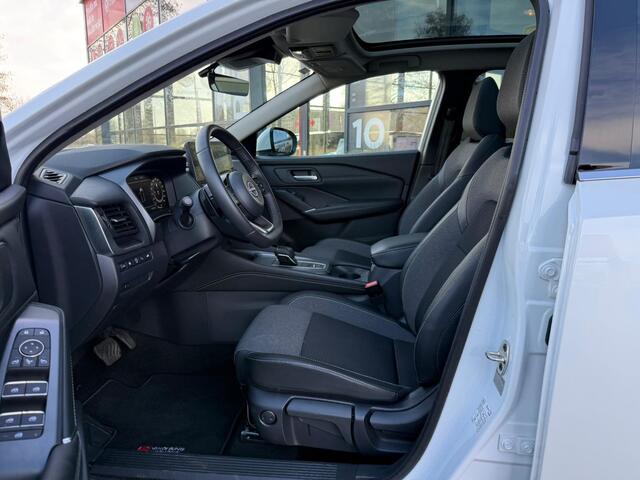 Nissan QASHQAI 1.3 MHEV Xtronic N-Connecta *Design & Easy Pack*