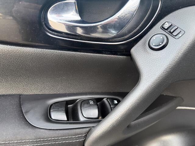 Nissan QASHQAI 1.6 N-Connecta