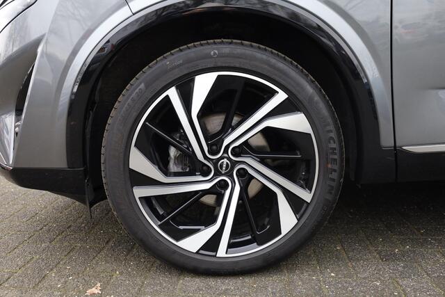 Nissan QASHQAI 1.3 MHEV Xtronic Tekna Plus HUD PANO LEER+ALCANTARA MEMORY ACC PRO-PILOT MASSAGE CARPLAY 360-CAMERA RUIT/STUUR/STOELVERWARMING DAB 20"LMV 2xKEYLESS ELEK.KLEP DODEHOEK/VERKEERSBORDDETECTIE ENZ.