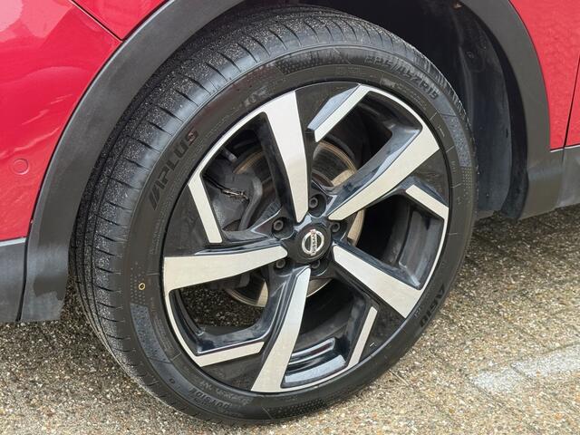 Nissan QASHQAI 1.2 Tekna Navi / Pano / leder / tr.hk etc.