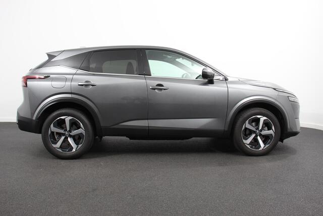Nissan QASHQAI 1.3 MHEV DIG-T 158pk Xtronic Tekna | Navigatie | Apple Carplay/Android Auto | Parkeersensoren | 360 camera | Adaptive cruise control | Head-up Display | Blind Spot Assist | Elektrische achterklep | Elektrische bestuurderstoel | Stoel-en stuurverwarming | 