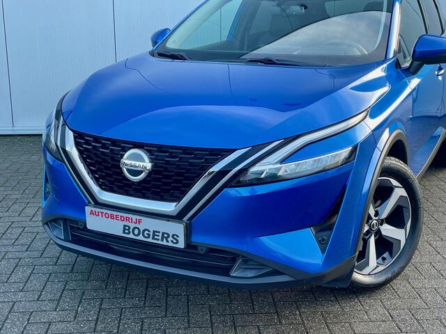 Nissan QASHQAI 1.3 MHEV Premiere Edition Automaat Navigatie, Panoramadak, Trekhaak, Pro-Pilot, LED, Head Up Display, Dodehoek Detectie, 360 Camera,
