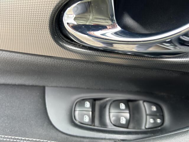 Nissan QASHQAI 1.2 N-Connecta automaat