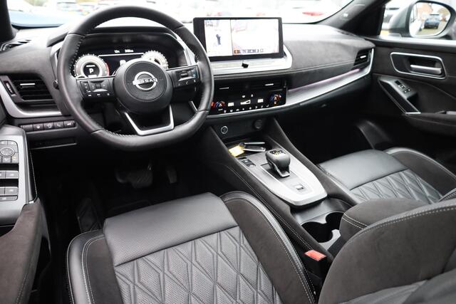 Nissan QASHQAI 1.3 MHEV Xtronic Tekna Plus HUD PANO BOSE LEER+ALCANTARA MEMORY ACC PRO-PILOT MASSAGE CARPLAY 360-CAMERA RUIT/STUUR/STOELVERWARMING DAB 20"LMV 2xKEYLESS ELEK.KLEP DODEHOEK/VERKEERSBORDDETECTIE ENZ.