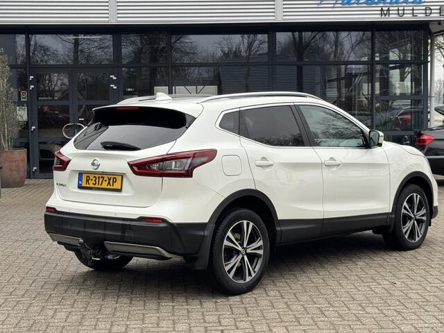 Nissan QASHQAI 1.3 DIG-T Business Edition Panoramadak/Climate-control/Cruise/Trekhaak/Stoelverwarming/360 camera