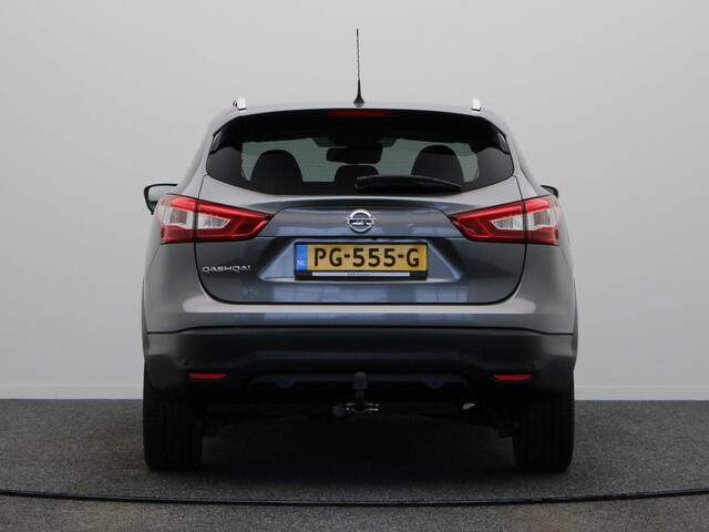 Nissan QASHQAI 1.6 N-Connecta | Trekhaak | Panorama Dak | Stoelverwarming | Rondom Camera's | ABD Onderhouden |