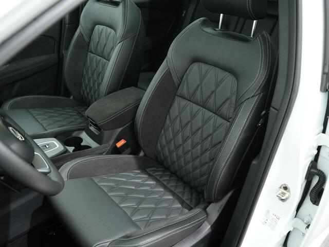 Nissan QASHQAI 1.3 MHEV 158PK XTRONIC TEKNA PLUS | Panoramadak | BOSE audio | Leer