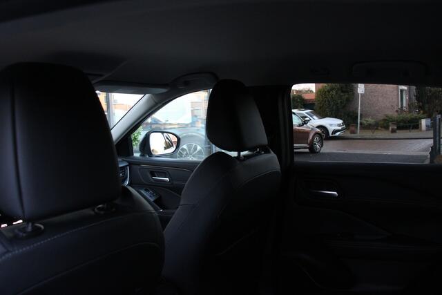 Nissan QASHQAI 1.3 MHEV Xtronic N-Connecta Two-tone Packeasy/Coldpack