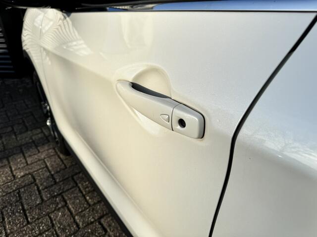 Nissan QASHQAI 1.2 N-Connecta*Navigatie*Panoramadak*Export/EX BPM*