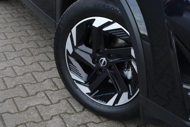 Nissan QASHQAI 1.3 MHEV Xtronic N-Connecta | Pano | 360 Camera | ACC |