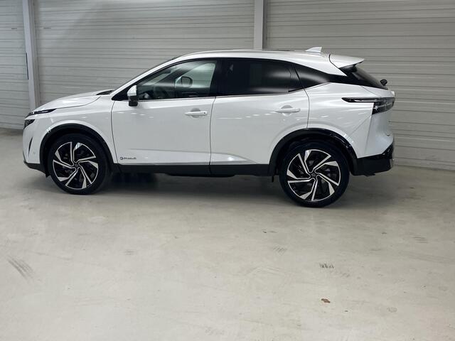 Nissan QASHQAI 1.5 e-Power Tekna / Eerste Eigenaar / NL auto / Fabrieksgarantie t/m 01-2028 / Panoramadak / Lederen Bekleding / Stoel- en Stuurverwarming / Verwarmde Voorruit / Adaptive Cruise Control / Google Maps Navigatie / 360 Graden Camera /